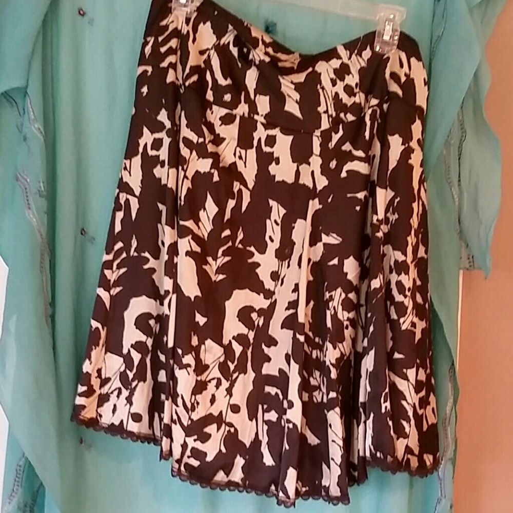 Silky flowy skirt